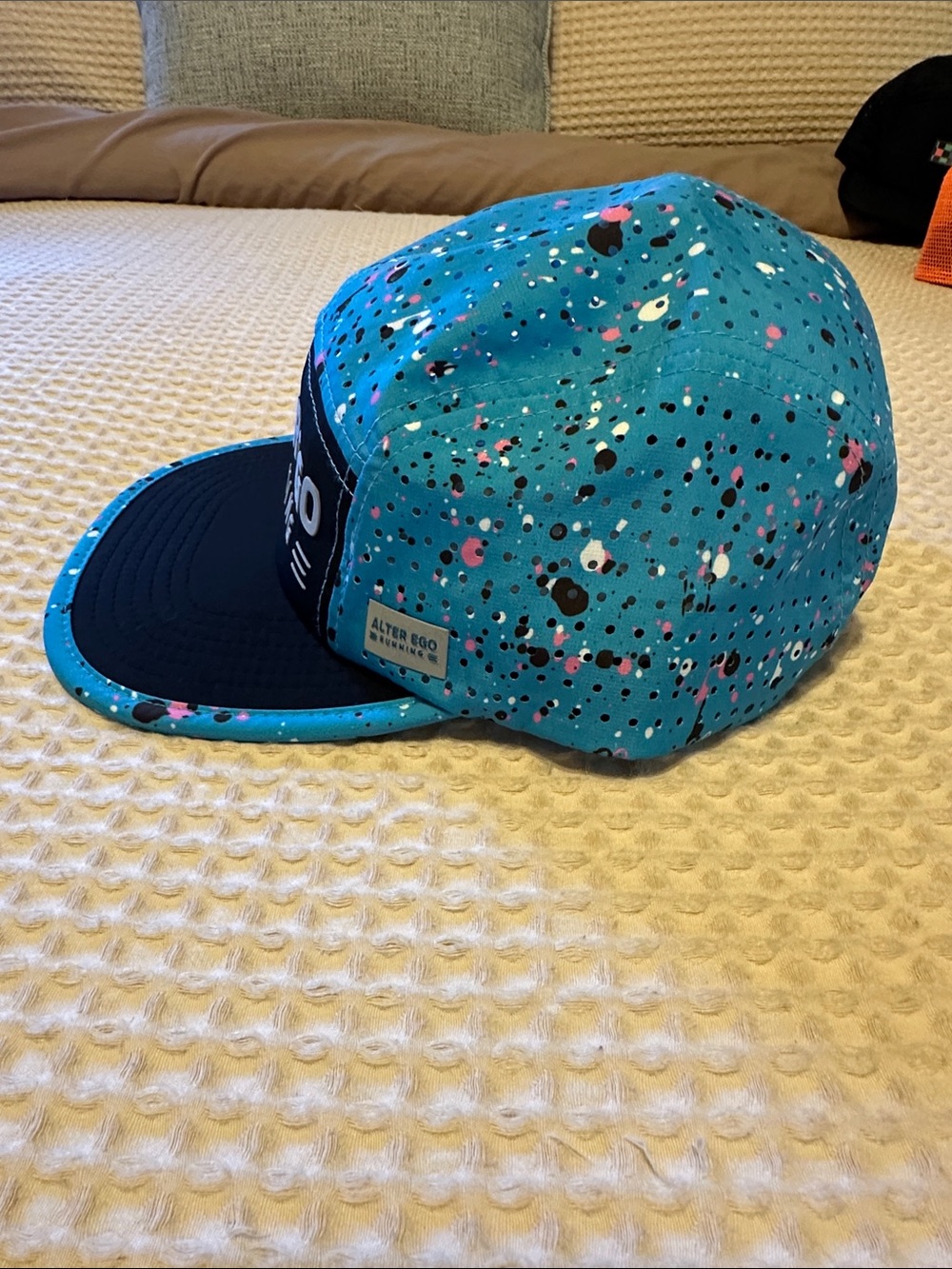 Alter ego running hat - Picture 3 of 6